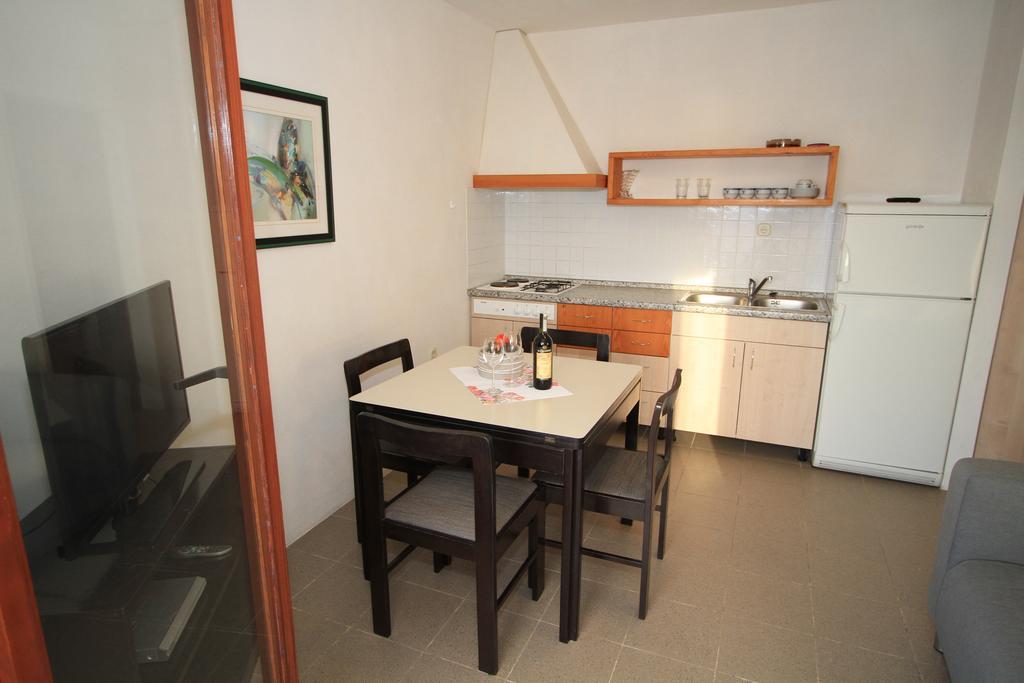 Holiday Rokov Apartment *